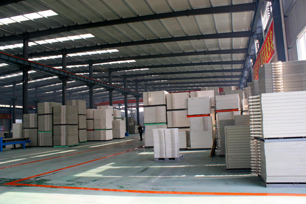 壓濾機廠家如何維護(hù)壓濾機內(nèi)部部件